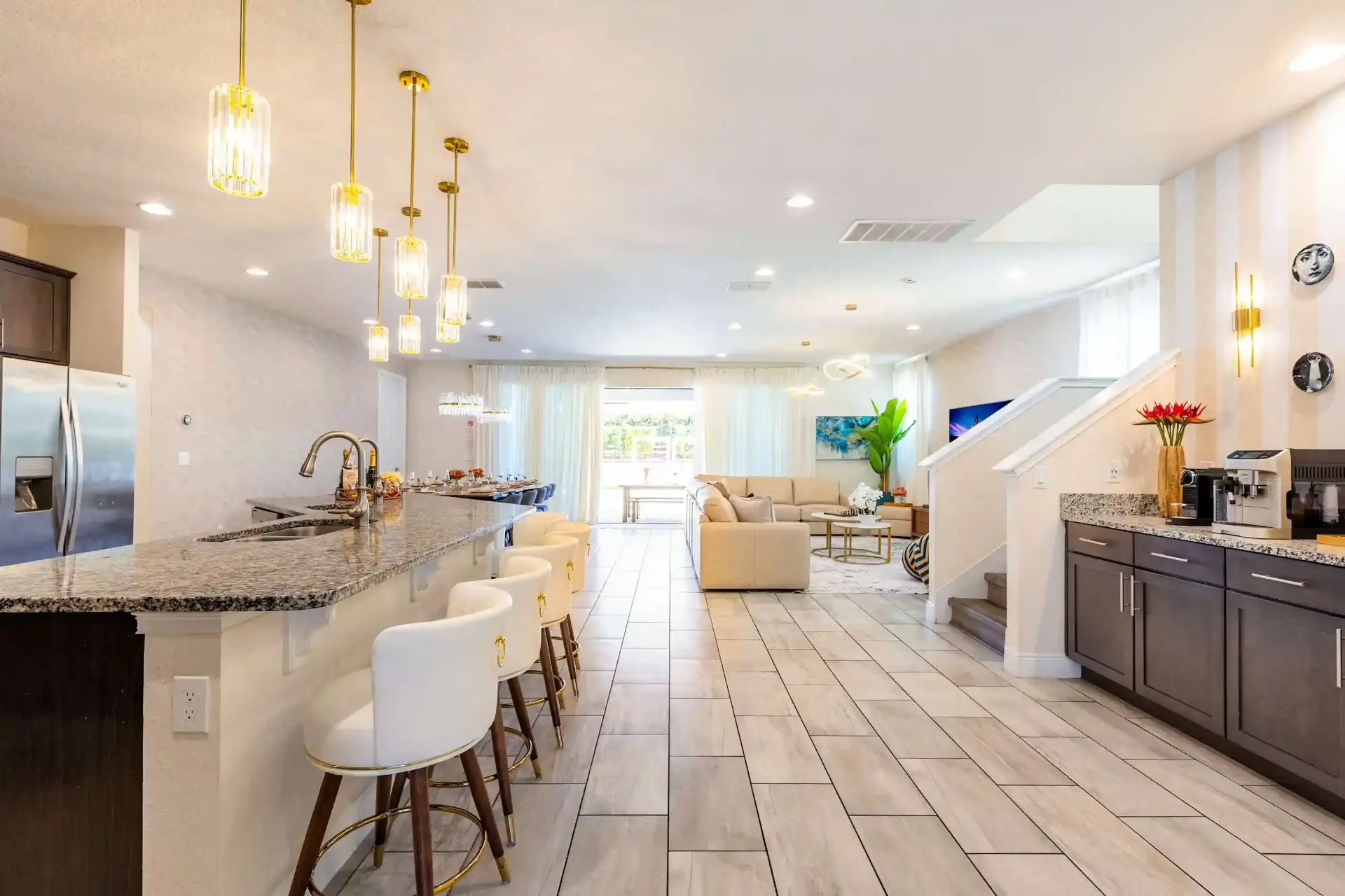Open-plan kitchen, lounge and dining