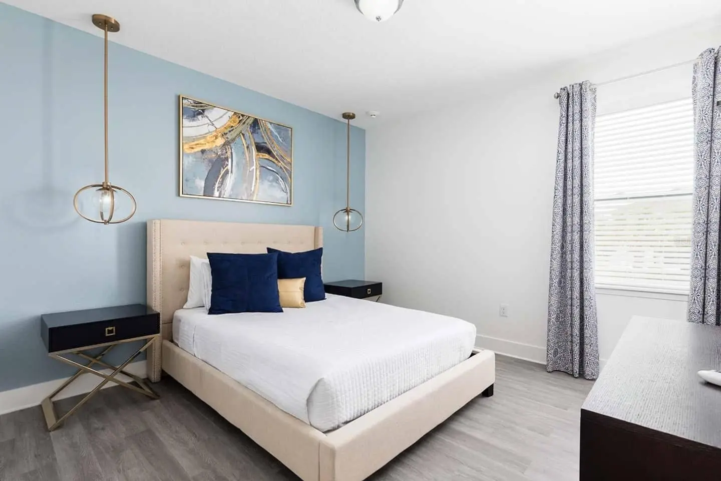 Bedroom — p2