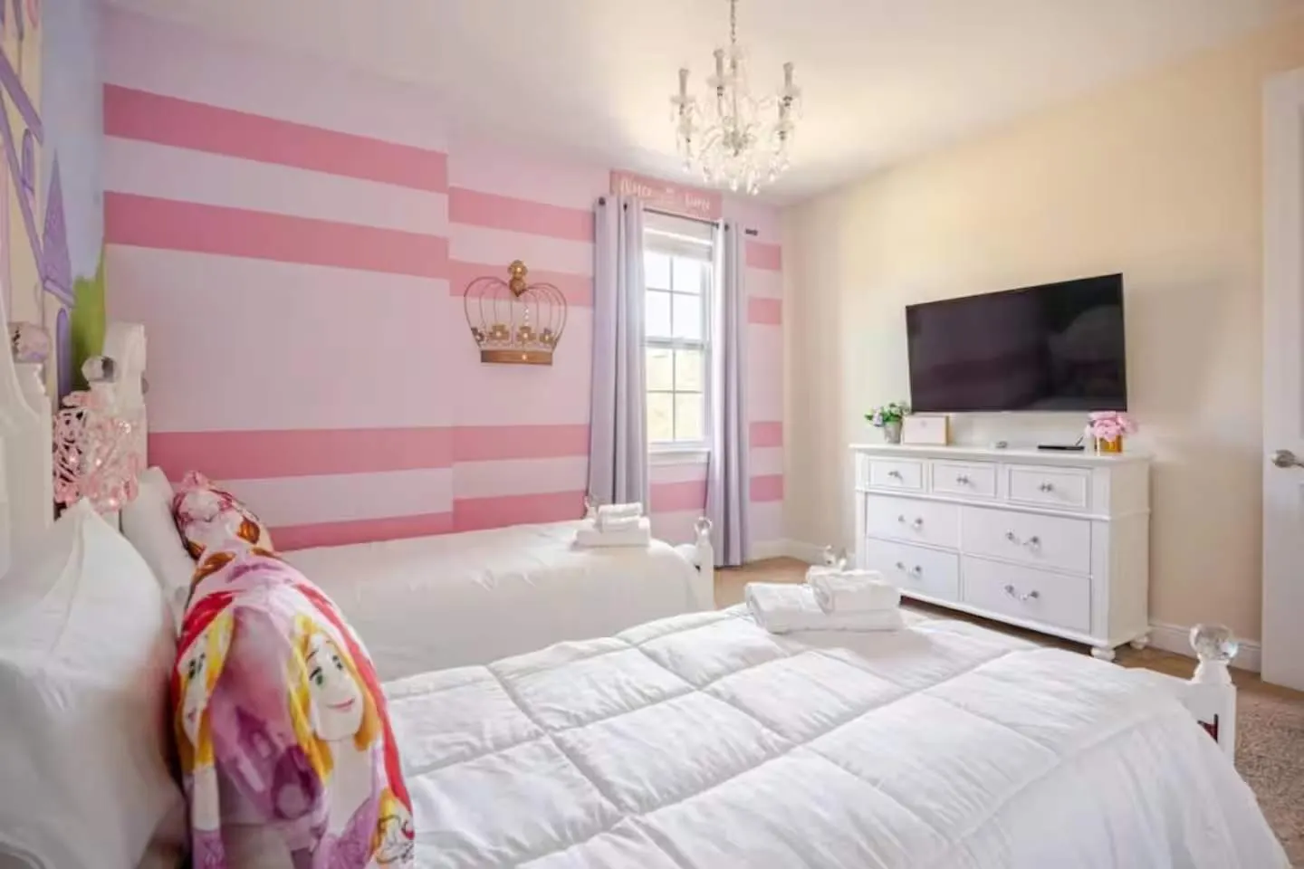 Bedroom — p3