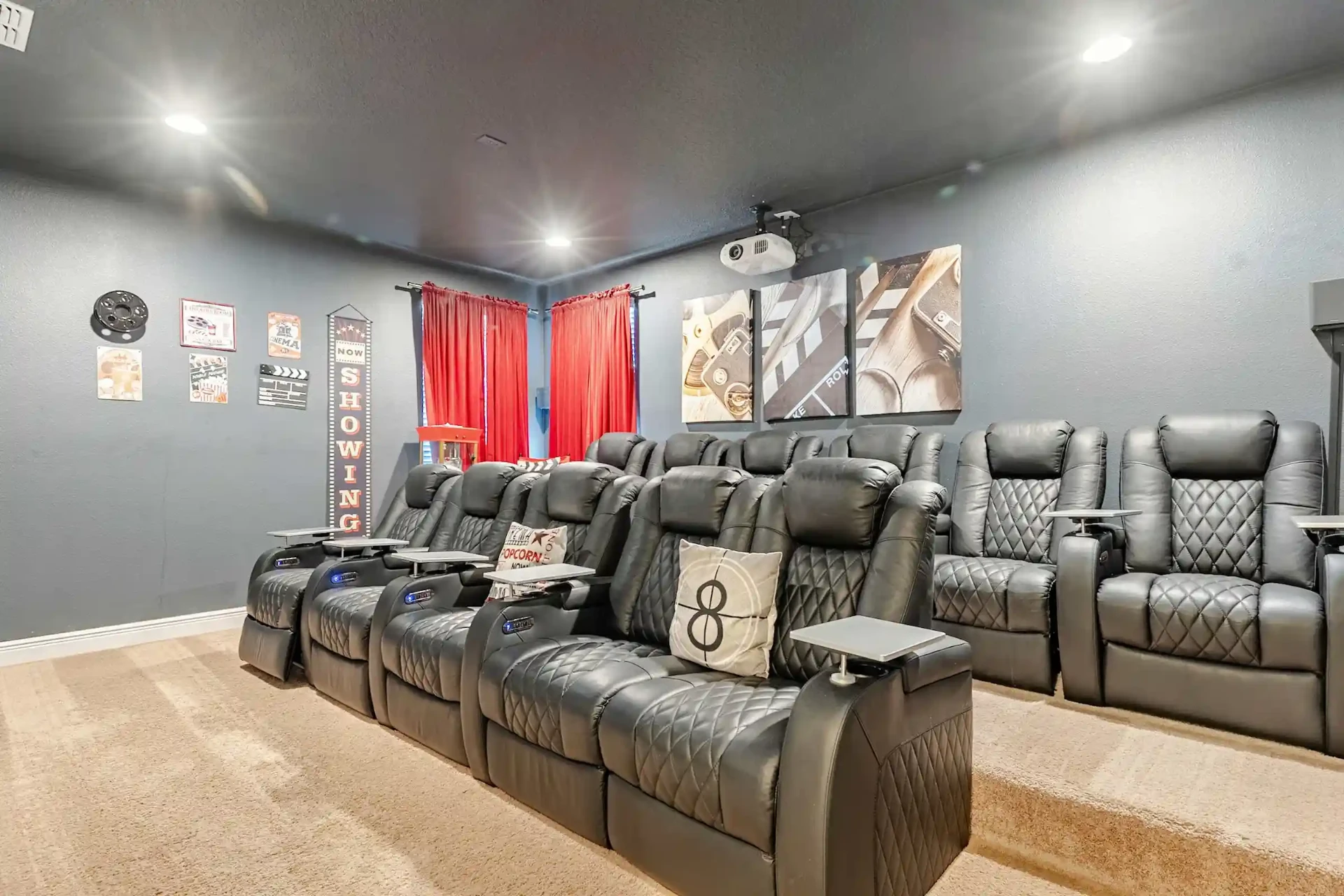 Private Cinema